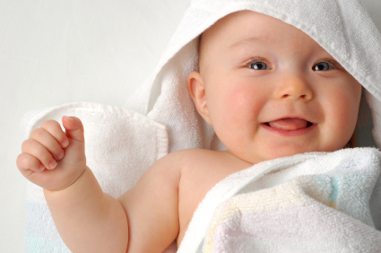 Πώς να κάνετε με ασφάλεια μπάνιο το μωρό σας