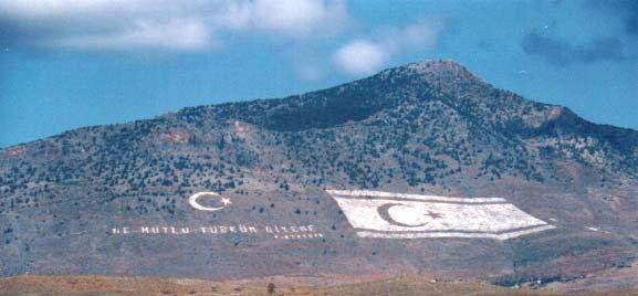 Η λύση του Κυπριακού σε&#8230; γυναικεία χέρια