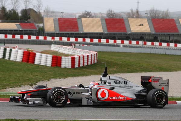H McLaren εγκαταλείπει τις επαναστατικές εξατμίσεις