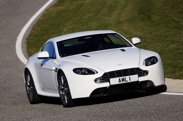 Aston Martin Vantage S