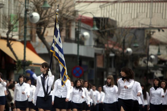 Χωρίς επισήμους και η παρέλαση στον Βόλο