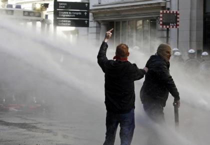 Στους δρόμους ενόψει της Συνόδου Κορυφής