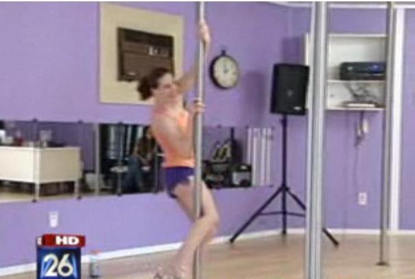 Pole dancing για… βαθιά θρησκευόμενες