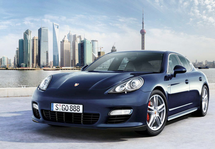 Porsche: Panamera Turbo S και Pajun