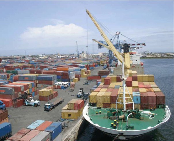 Ανοίγουν τα λιμάνια στην Ακτή Ελεφαντοστού
