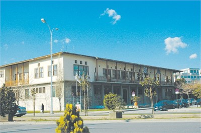 Στο πόδι οι απλήρωτοι εργαζόμενοι
