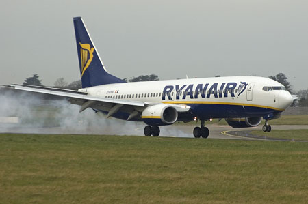 Αναγκαστική προσγείωση αεροσκάφους της Ryanair στην Πάλμα