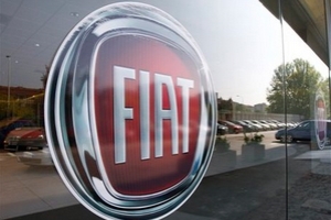 Αναστέλλει τις πωλήσεις της στο Ιράν η Fiat