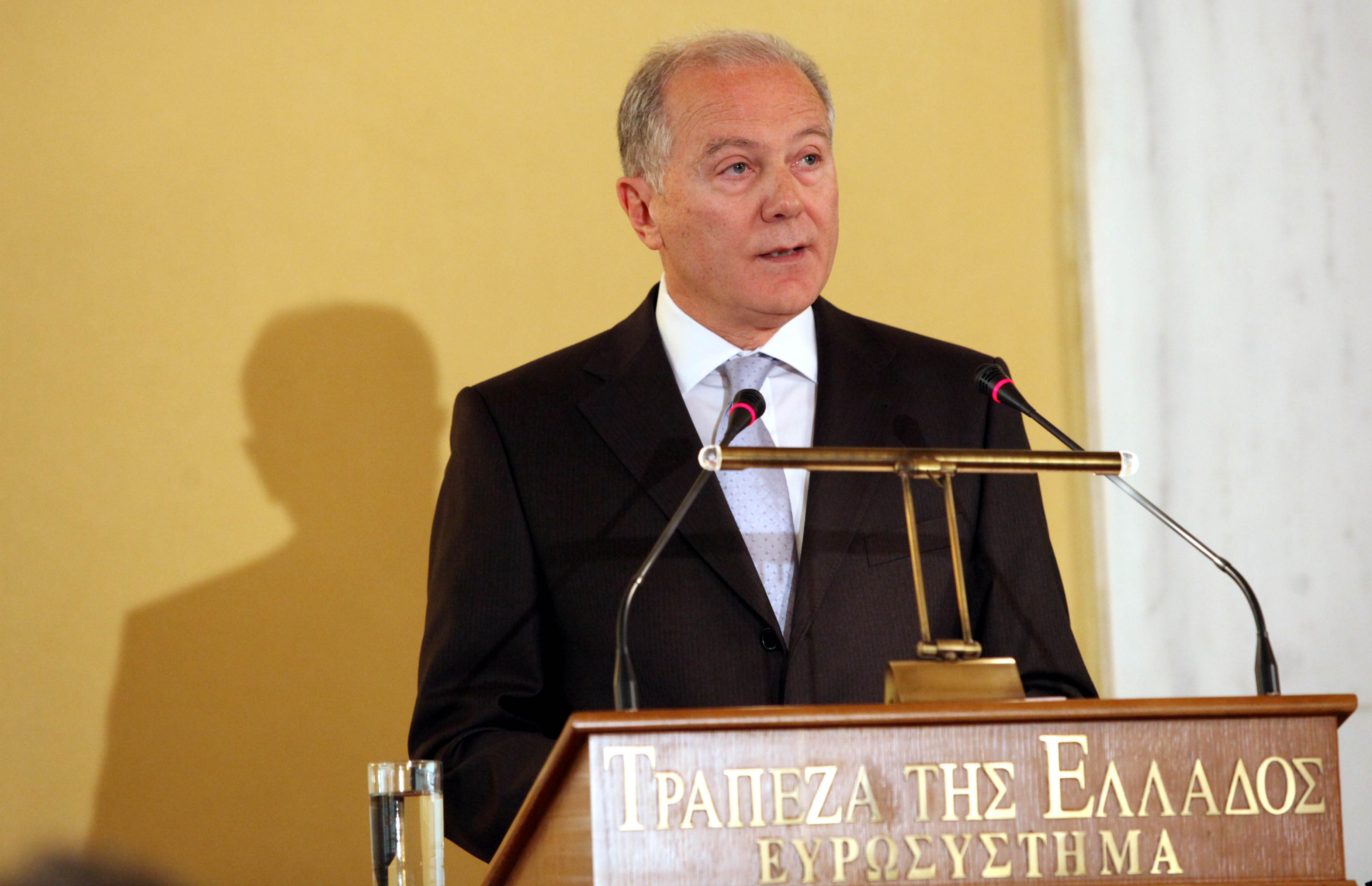 «Ηπιότερη ύφεση αν είχαν προχωρήσει οι μεταρρυθμίσεις»