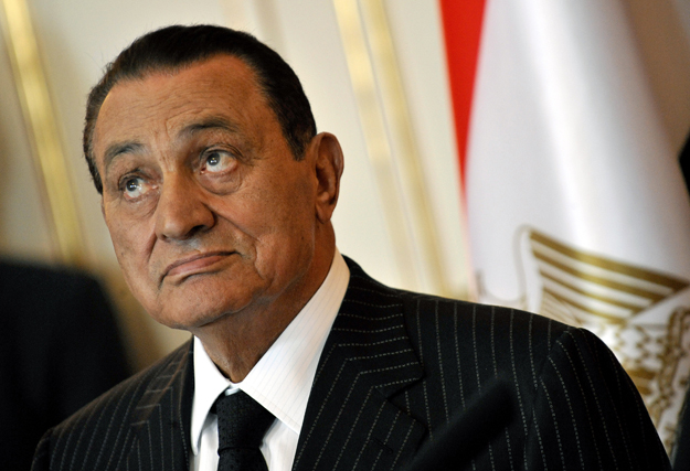 Σε ισόβια κάθειρξη καταδικάστηκε ο Μουμπάρακ