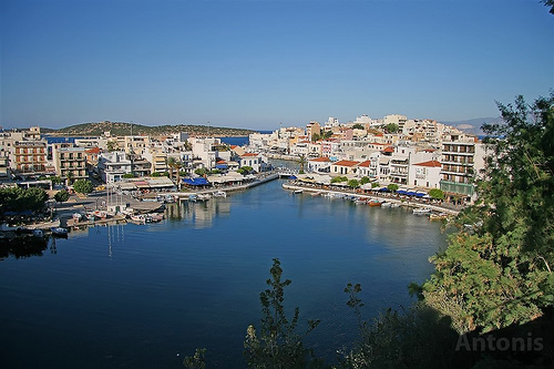 Αγνοείται νεαρός στη λίμνη Αγίου Νικολάου