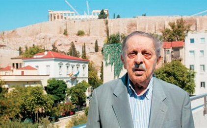 Ο Δήμος Αθηναίων τιμά τη μνήμη του Λάκη Σάντα