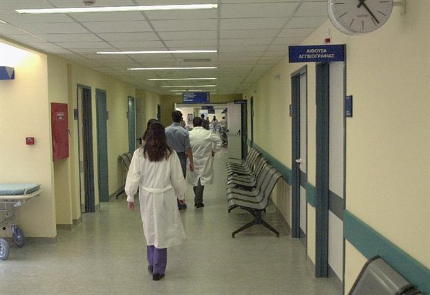 Το αδιαχώρητο επικρατεί στα παιδιατρικά νοσοκομεία