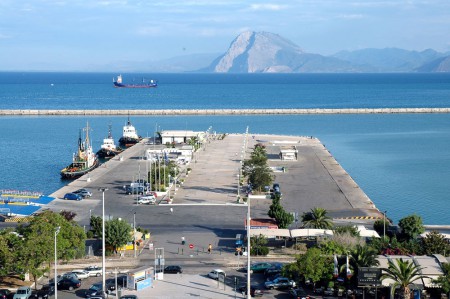 Συγκέντρωση στην Πάτρα για το θαλάσσιο μέτωπο