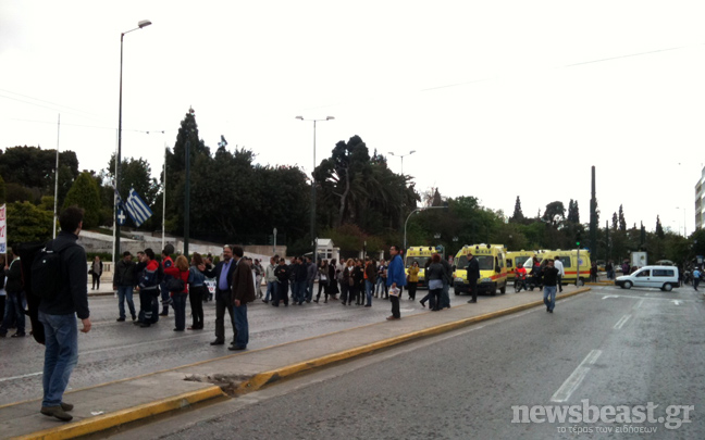 Στους δρόμους έως το καλοκαίρι αν χρειαστεί