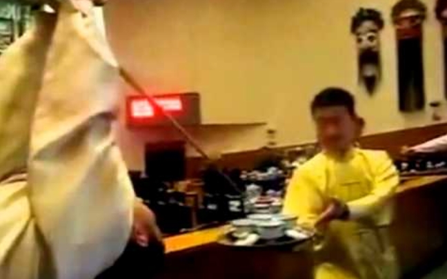 Σερβίρισμα… made in China