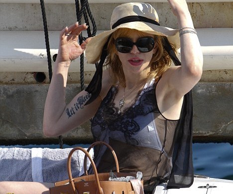 Άλλο ένα στιλιστικό ατόπημα για την Courtney Love