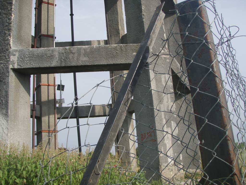 Παγίδα θανάτου τα υδραγωγεία στα Τρίκαλα