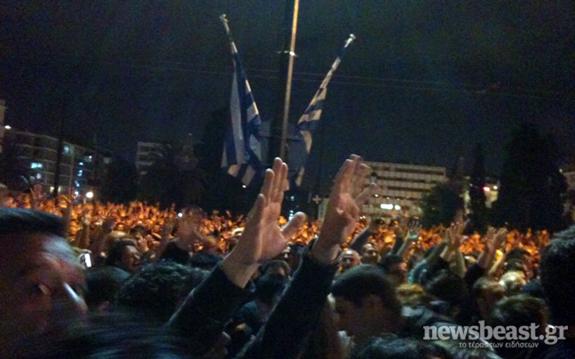 Δεν αποχωρούν από το Σύνταγμα οι «Αγανακτισμένοι»