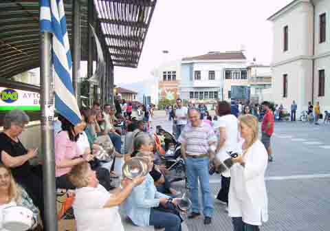 «Αγανάκτησαν» και στη Βέροια