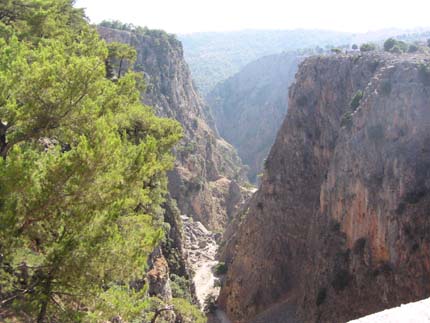 Νύχτα αγωνίας για οικογένεια σε φαράγγι της Κρήτης