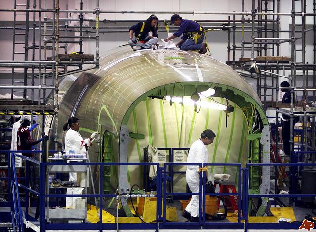 Άνεργοι 510 εργαζόμενοι της εταιρείας Boeing