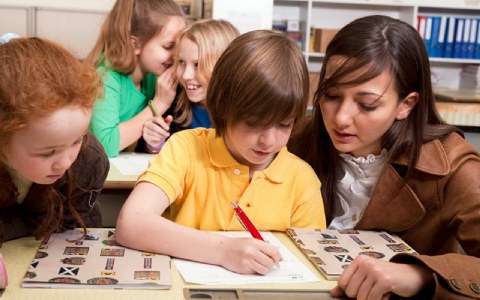 «Όχι» στη διδασκαλία ξένων γλωσσών σε παιδιά προσχολικής ηλικίας