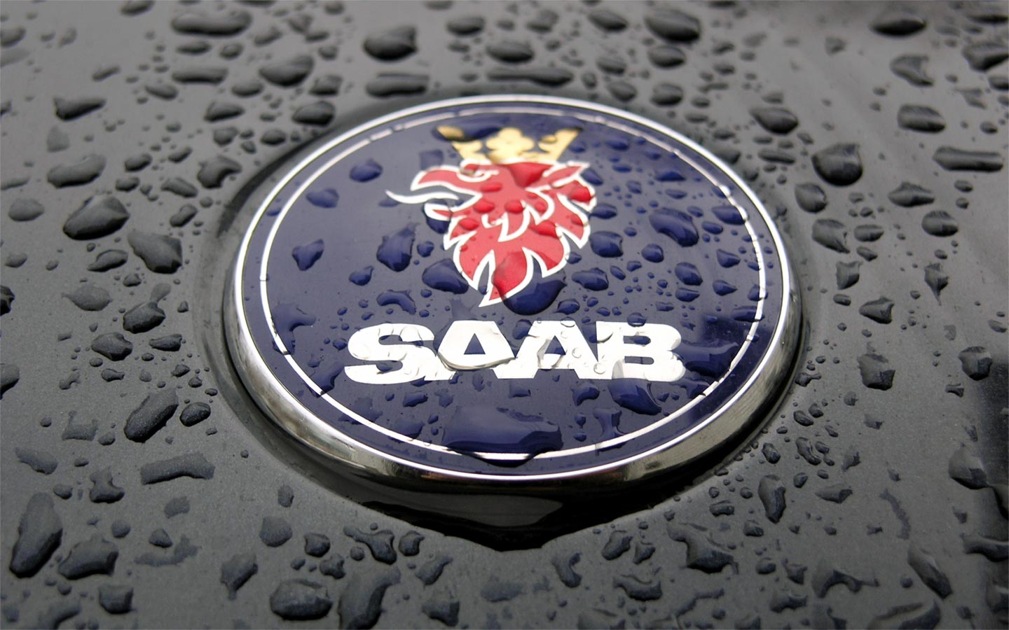 Παγώνει την παραγωγή η Saab