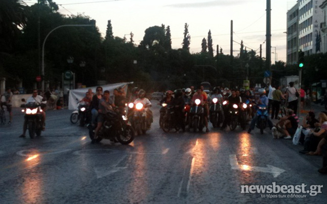 Μηχανοκίνητη πορεία στο Σύνταγμα