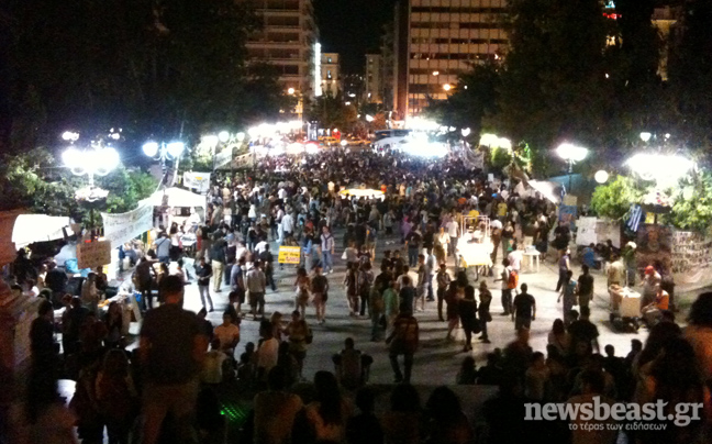 Αποφασισμένοι να συνεχίσουν οι «Αγανακτισμένοι»