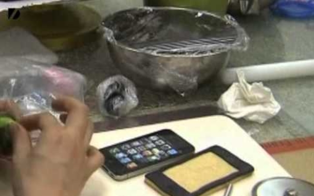 Πλάθω… iPhone κουλουράκια!