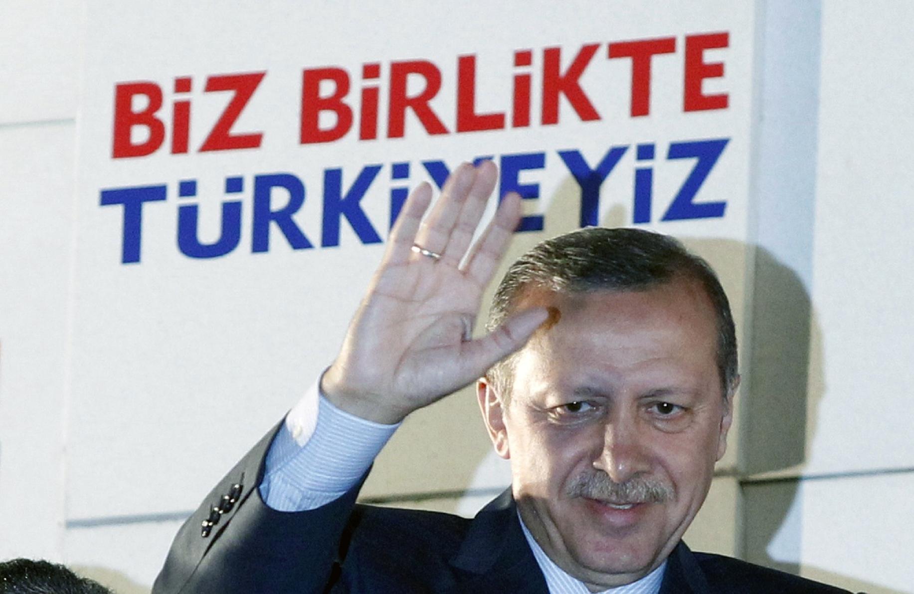 Ψήφος εμπιστοσύνης στην κυβέρνηση Ερντογάν