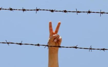 Απελευθερώθηκαν Παλαιστίνιοι και Σύροι που κρατούνταν στην Αίγυπτο