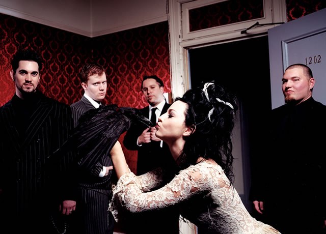Οι Evanescence στο θέατρο Βράχων