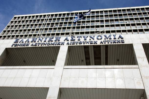 Στην Ασφάλεια δύο άτομα για τη δολοφονία του φαρμακοποιού