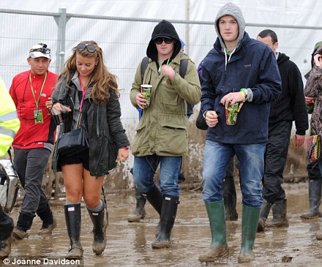 Ο Wayne Rooney στο Glastonbury