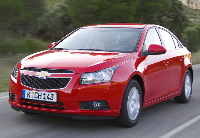 Η Chevrolet ετοιμάζει Cruze Coupe