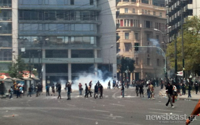 Εκτεταμένα επεισόδια στο Σύνταγμα