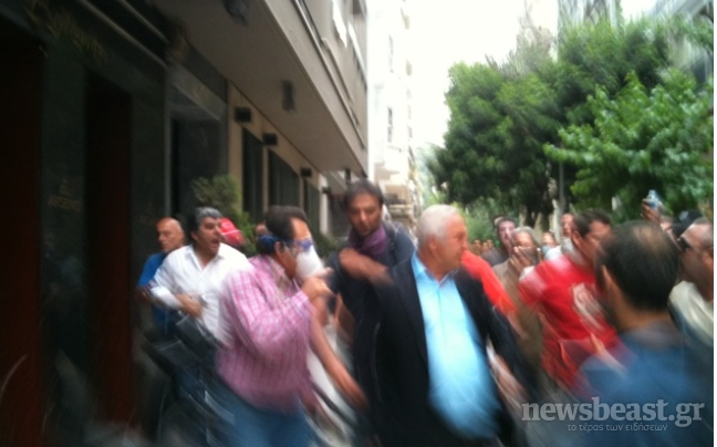 Δεν τολμούν να… ξεμυτίσουν οι βουλευτές