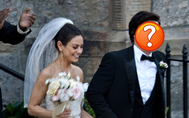 Η Mila Kunis&#8230; παντρεύτηκε!
