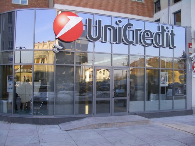 Υπέρ της γαλλικής πρότασης η UniCredit