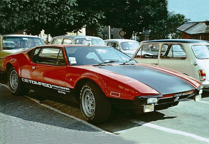 Αναβιώνει η De Tomaso Pantera