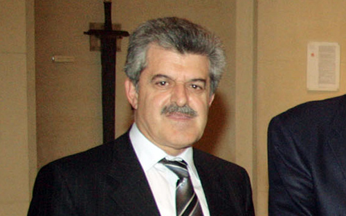 «Αφιλόξενο το οικονομικό περιβάλλον στη χώρα μας»