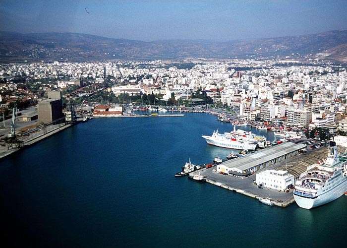 Κανονικά τα δρομολόγια των πλοίων από το Βόλο παρά την απεργία της ΠΝΟ