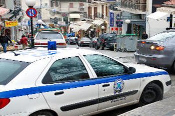 ‘Εκανε το λάθος να φοράει ίδια μπλούζα