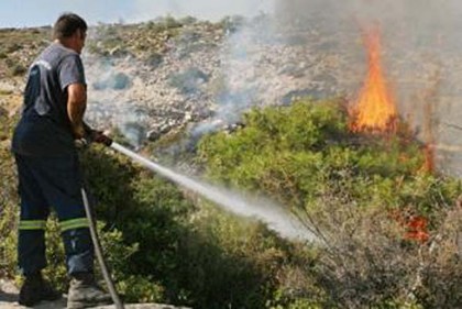 Πυρκαγιά στη Νέα Ζωή Ασπροπύργου