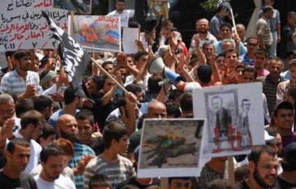 Βγήκαν και πάλι στους δρόμους οι Σύριοι