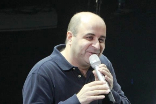 Πιάνει&#8230; μικρόφωνο ο Μάρκος