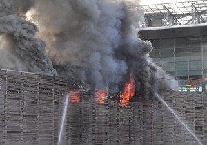 Φωτιά σε σταθμό τρένων της Ρώμης