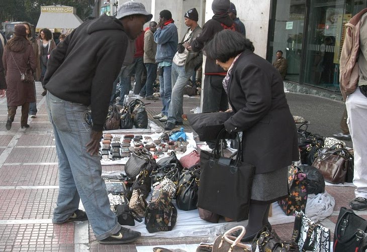 «Καταδίωξη» του παρεμπορίου στη Θεσσαλονίκη